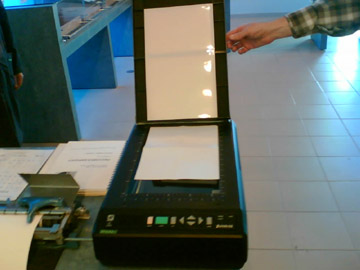 Obr�zek otev�en�ho �tec�ho za��zen� Sunrise